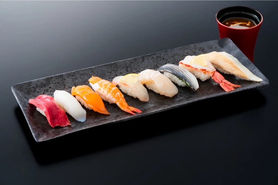 OMAKASE 鮨ランチ